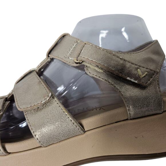 VIONIC Tami Backstrap Platform Wedge Metallic Sandals in Champagne Size 7 - Picture 7 of 10
